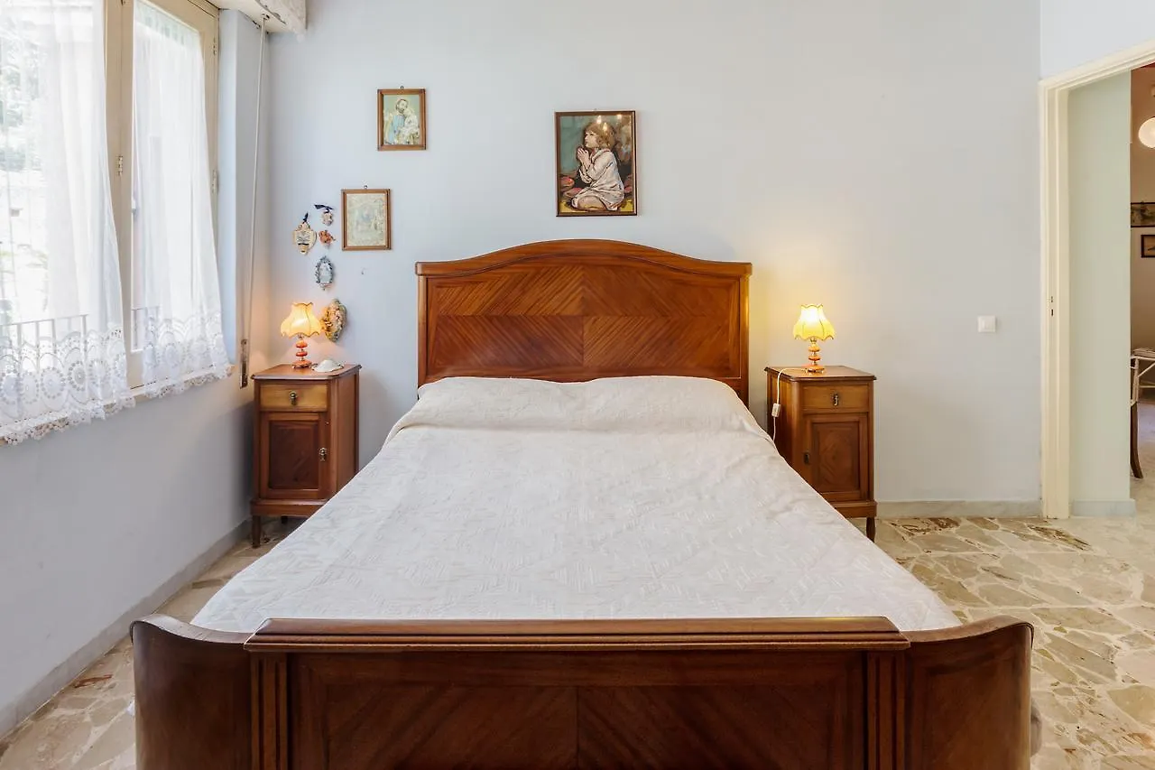 Teatro Greco Balcony Apartment 陶尔米纳