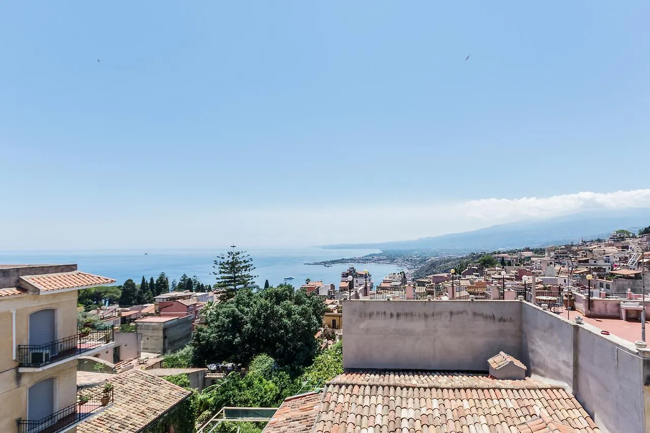 Teatro Greco Balcony Apartment Taormina